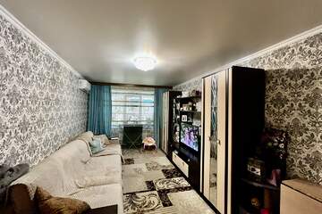 3-к квартира, 57,3 м², 1/5 эт.